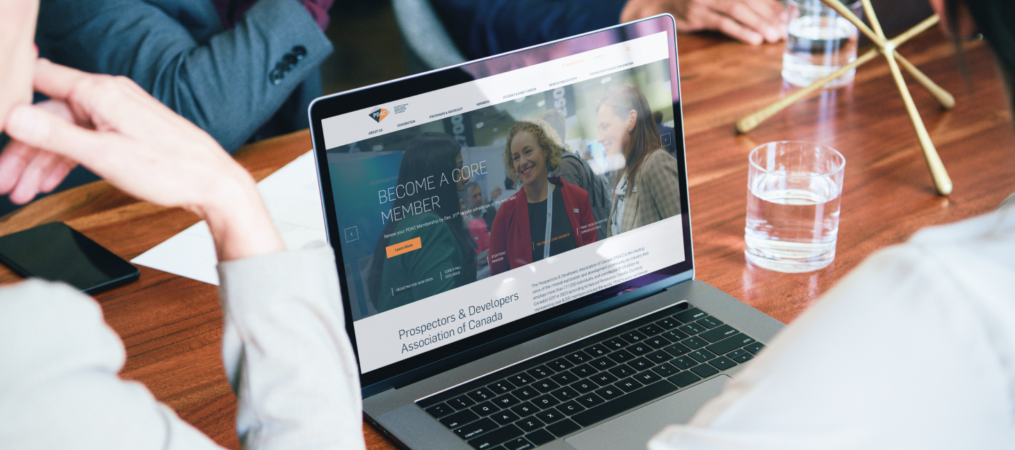 Banner Comprehensive UX Research 2