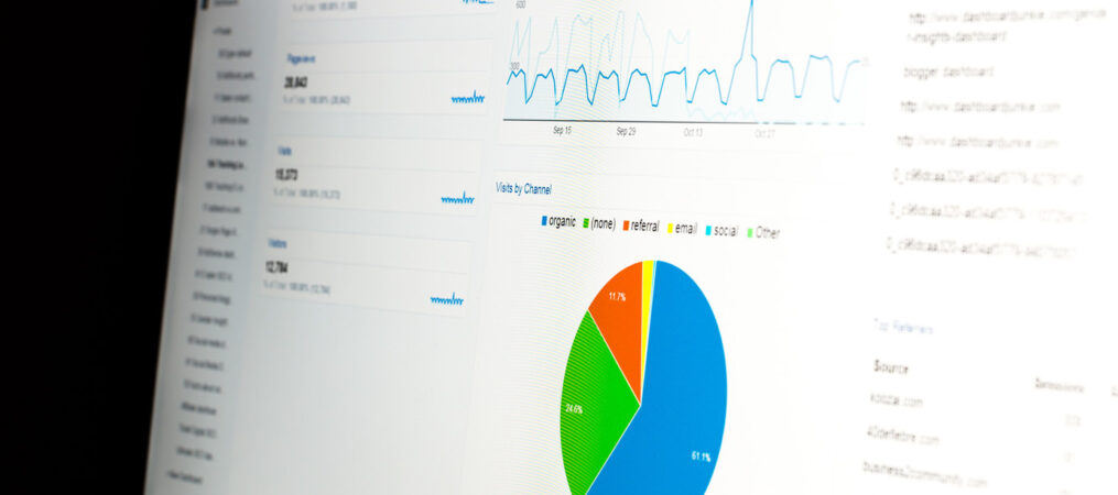 Designing a smart data dashboard for your web application